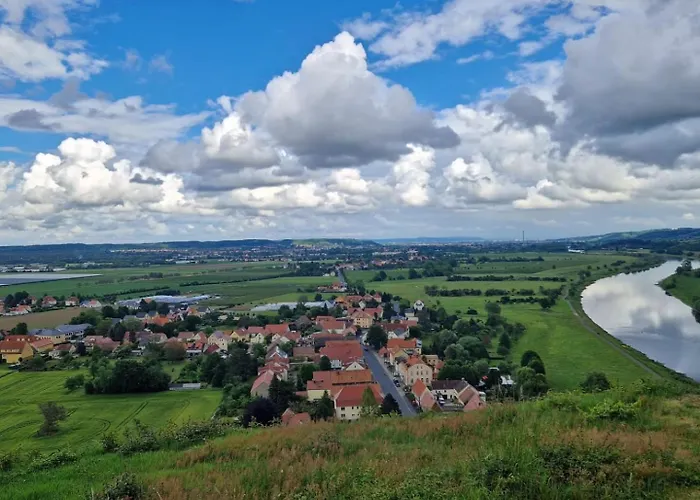 Am Boselgarten شقة